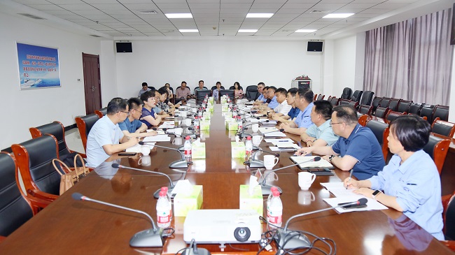 洛陽市科技局黨組書記、局長葉惠玲一行到萬基控股集團調(diào)研